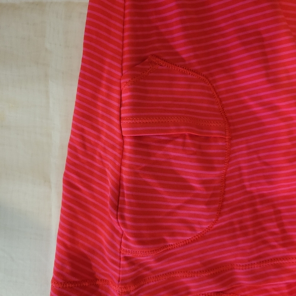Lole striped tank top with pocket - Picture 3 of 4